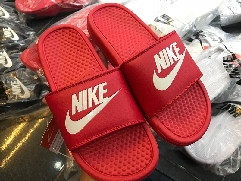 Dép Nike Benassi JDI màu đỏ hàng hiệu